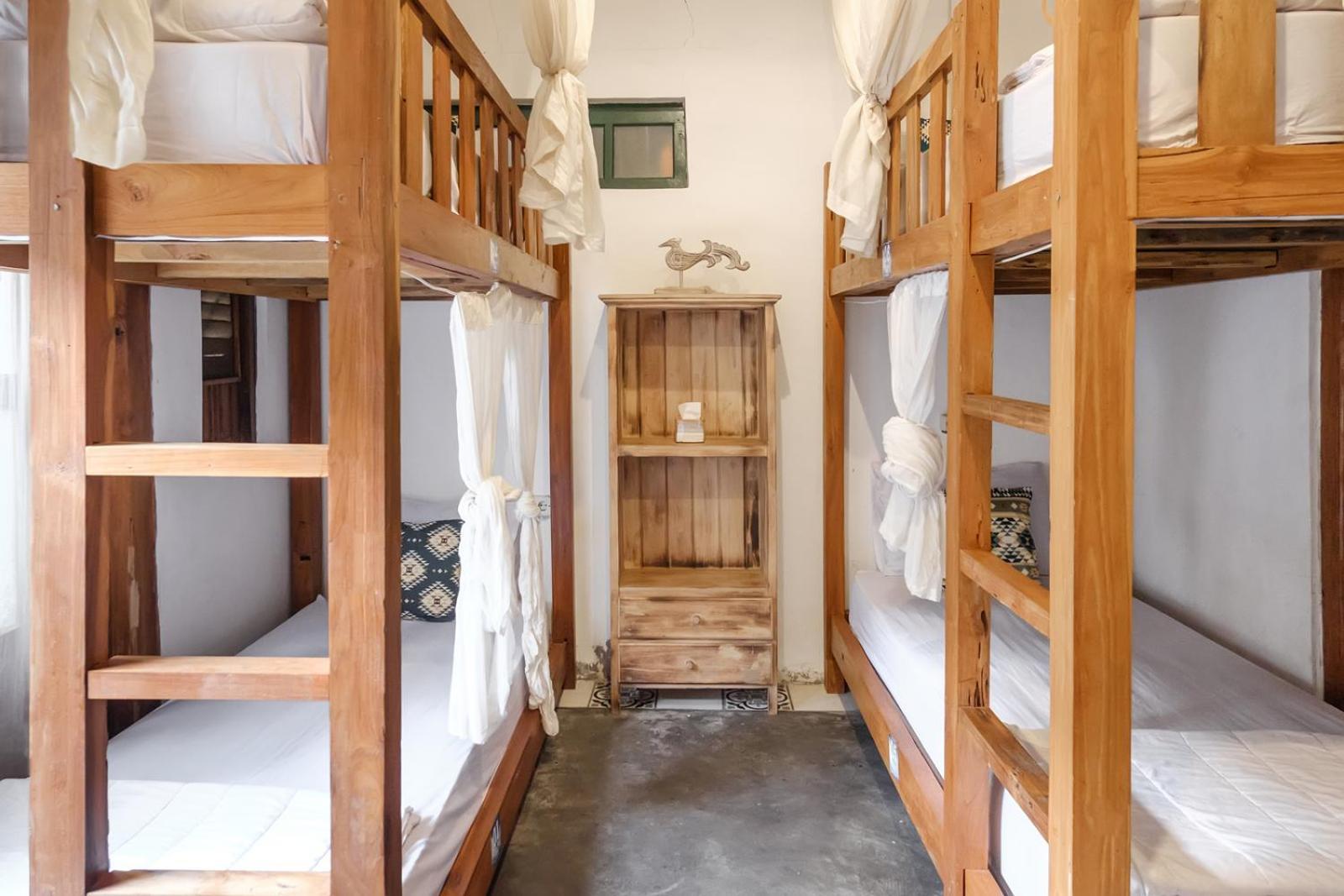Twospaces Living At Wave And Chill House, Canggu Экстерьер фото